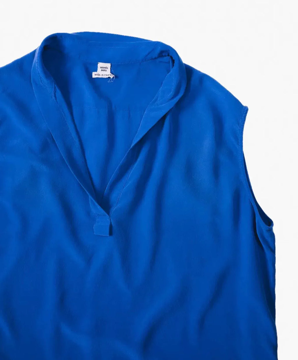HERMES Silk V-Neck Sleeveless Shirt