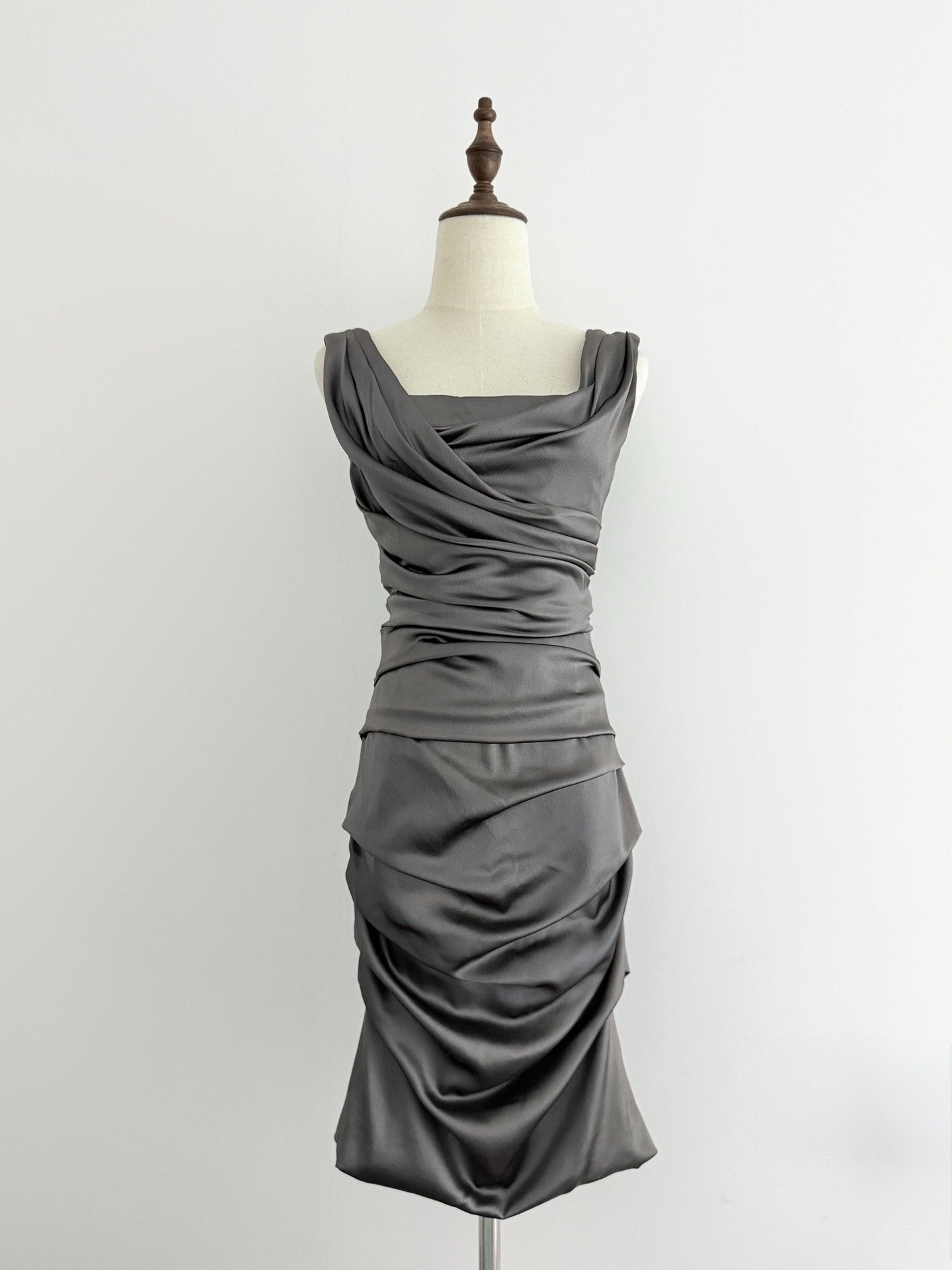 Dolce Gabbana Pleated Gray Dress - Devines