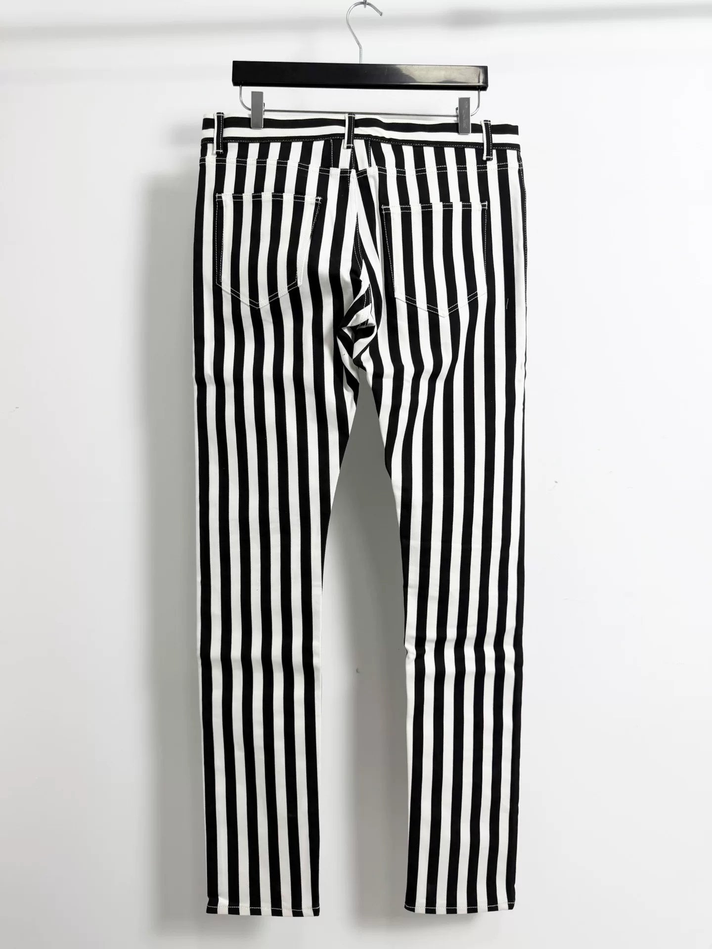 Saint Laurent Slp14ssd02 Black White Striped Jeans