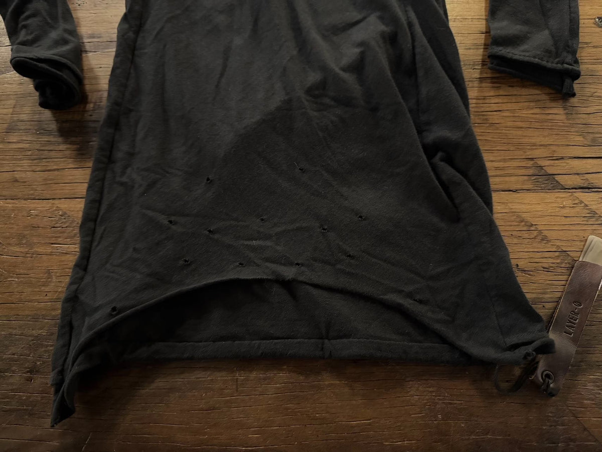 Layer-0 FW15 classic black 1/2 90 ripped long sleeve Top