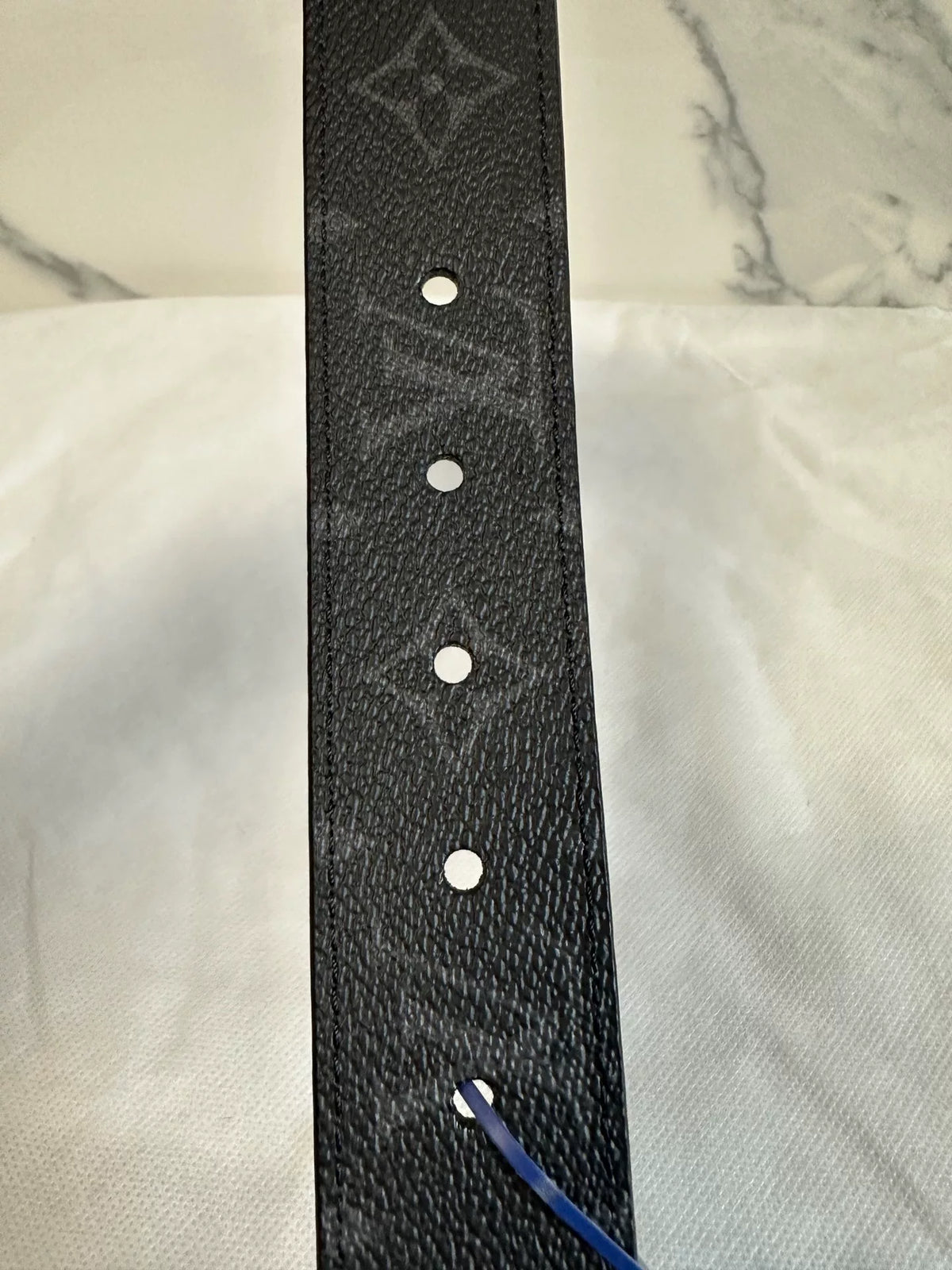 Louis Vuitton Silver Pin Buckle Leather Belt