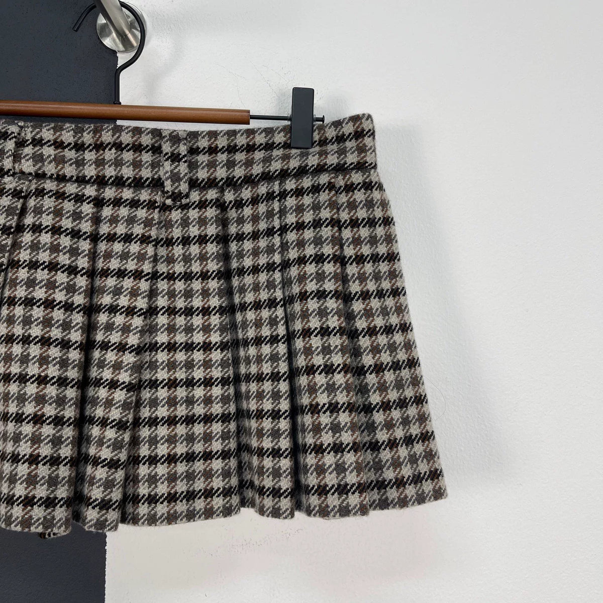 Miumiu Houndstooth Pleated Skirt