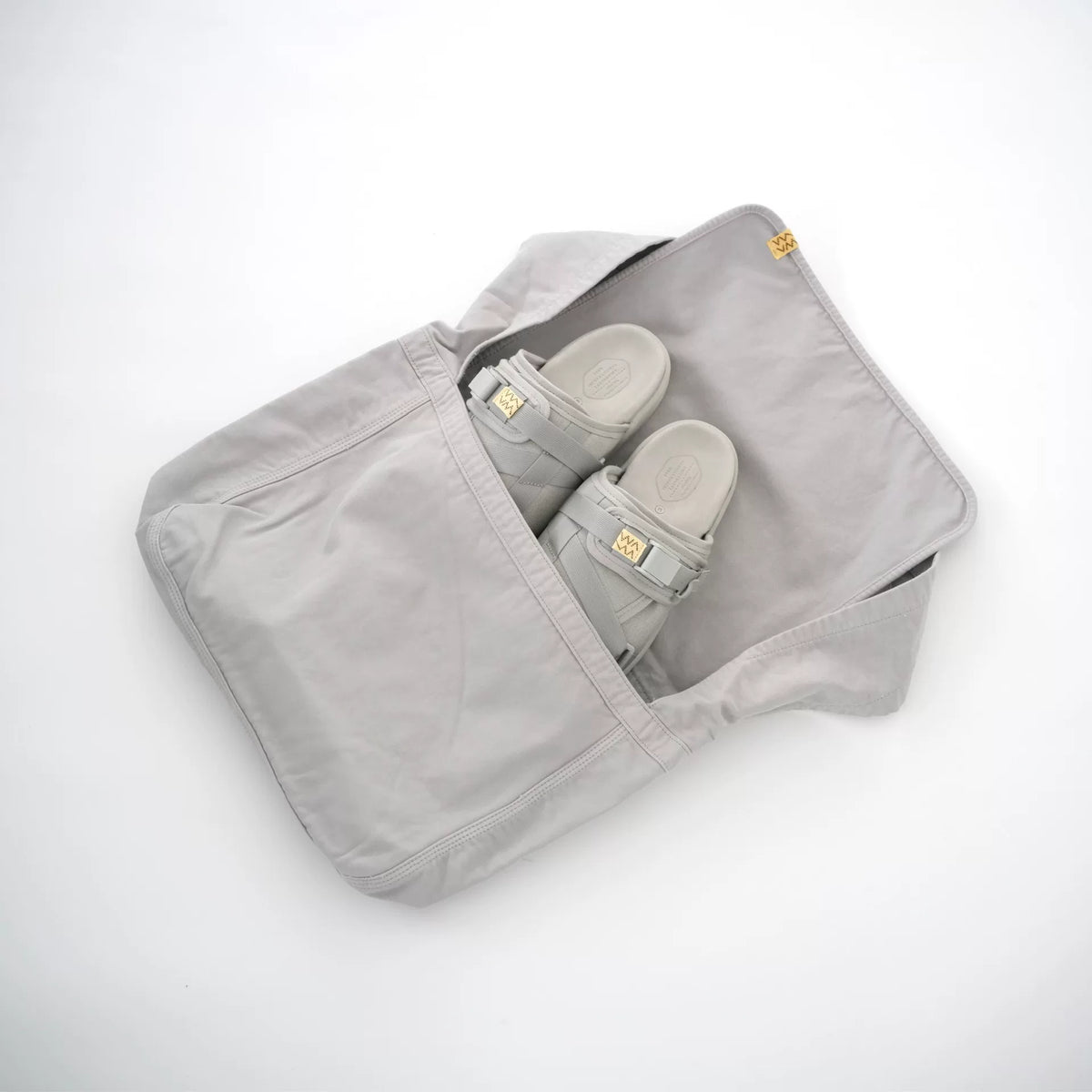 VISVIM UT. SHOULDER (M) Exhibition Limited Crossbody Bag