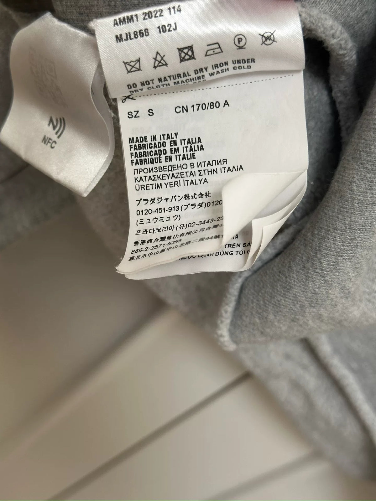 Miu Miu Grey Navy Collar Logo Sweater