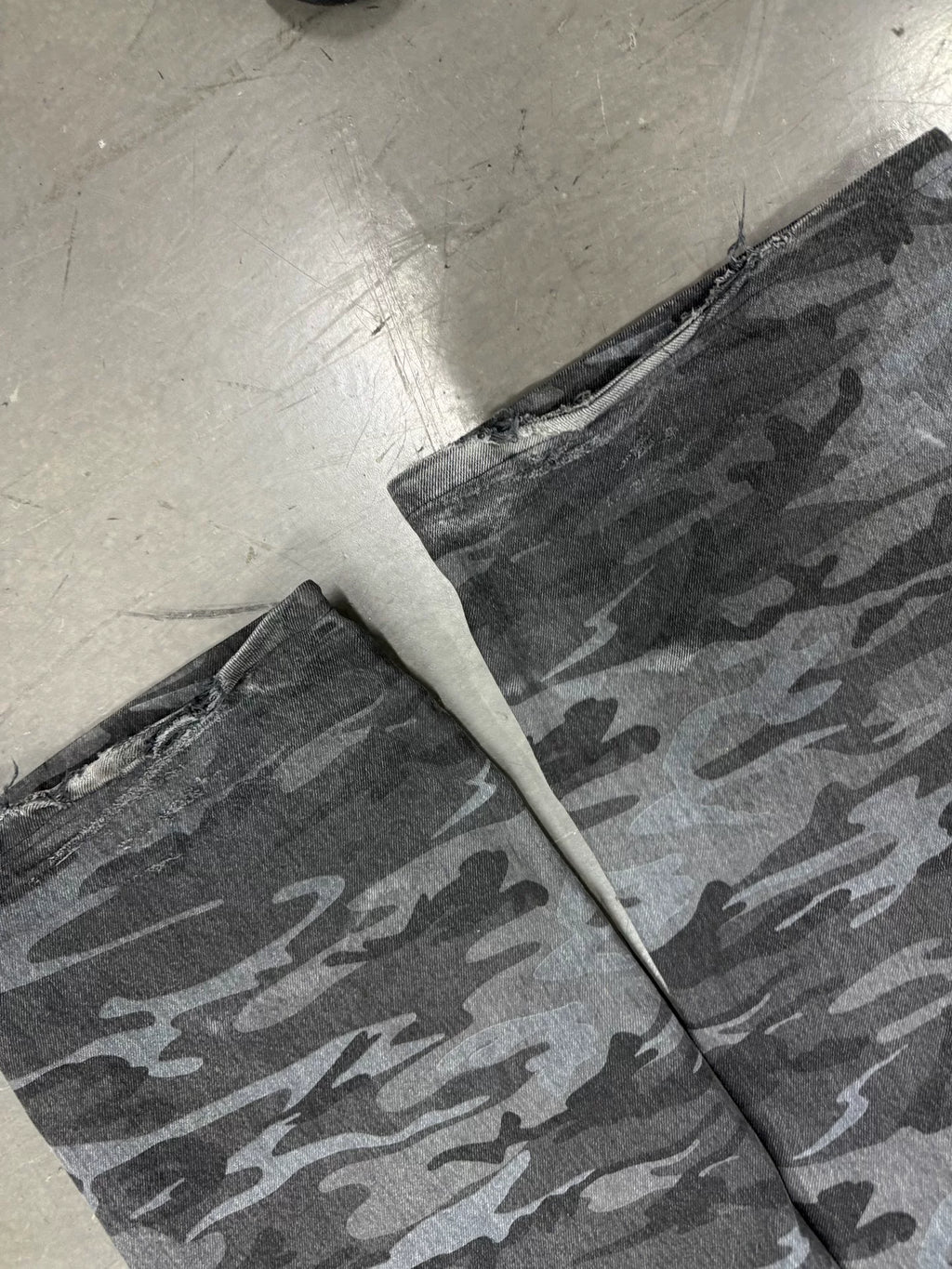 Balenciaga SS21 Camo Baggy Pants