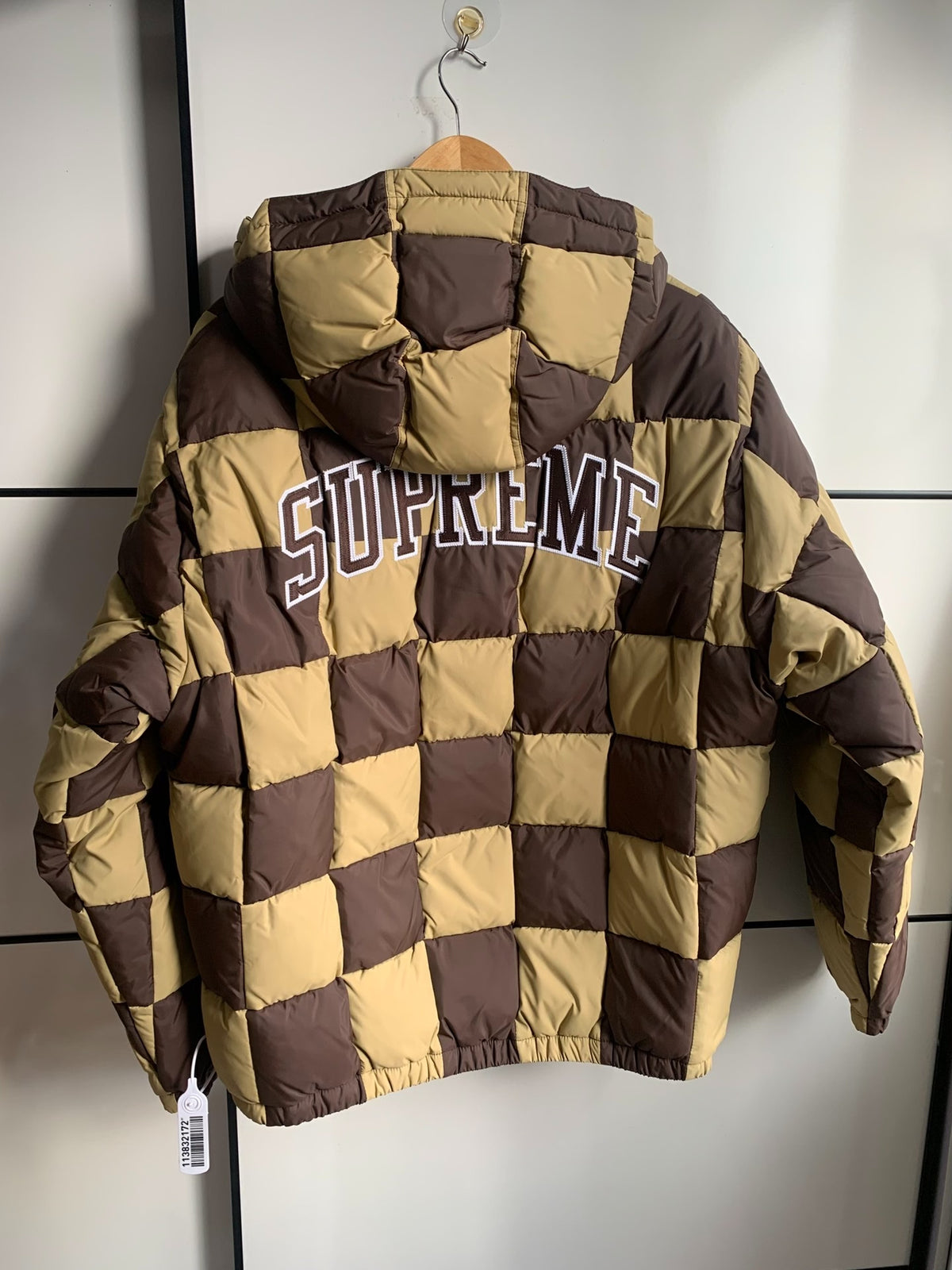 Supreme FW19 Checkerboard Puffy Down Jacket