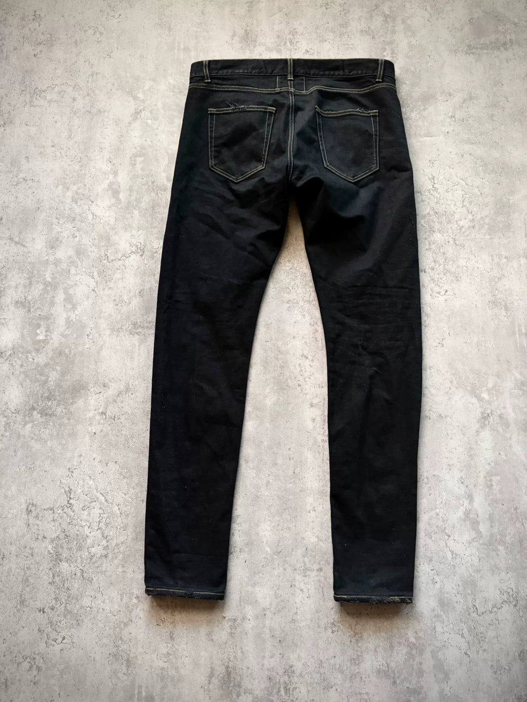 Saint Laurent Paris 16AW D02 Black Distressed Denim Jeans by Hedi Slimane