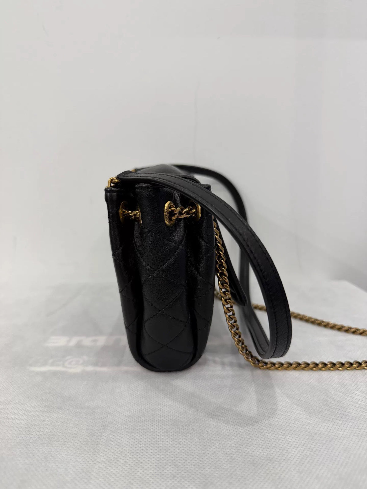 Saint Laurent Black Gold Plaid Chain Nolita Jm156 Crossbody Bag