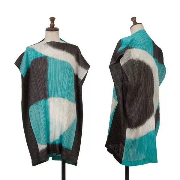 Issey Miyake Vintage Blue Floral Pleated Top