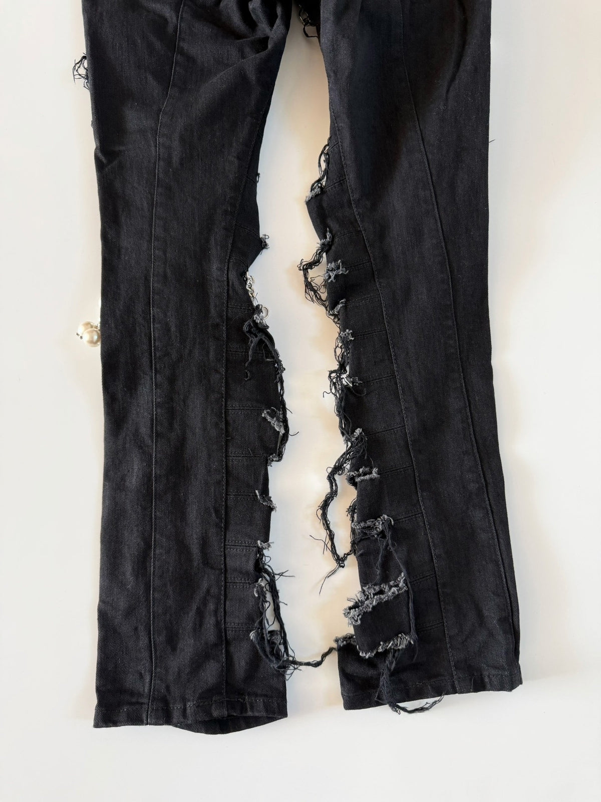 Junya Watanabe 23SS beaded distressed ripped jeans