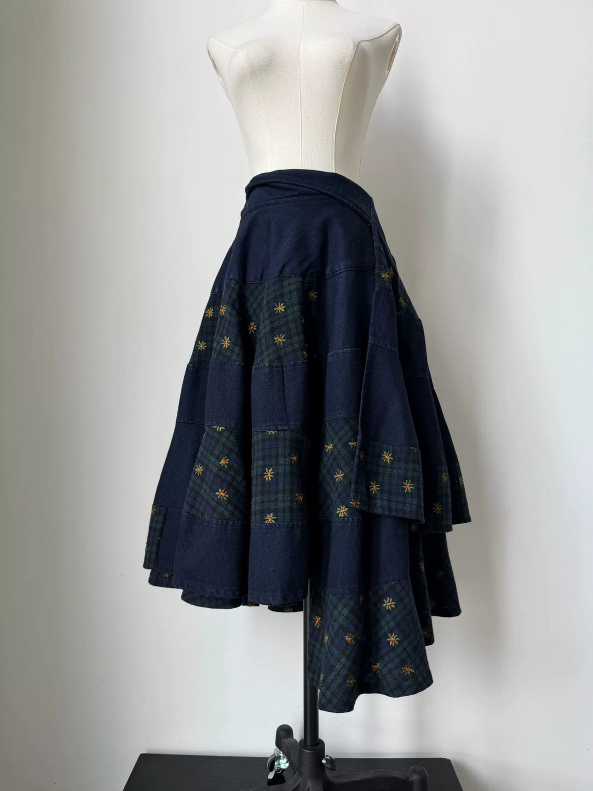 Comme Des Garcons Rei Kawakubo 2017 Tricot line patchwork embroidered skirt