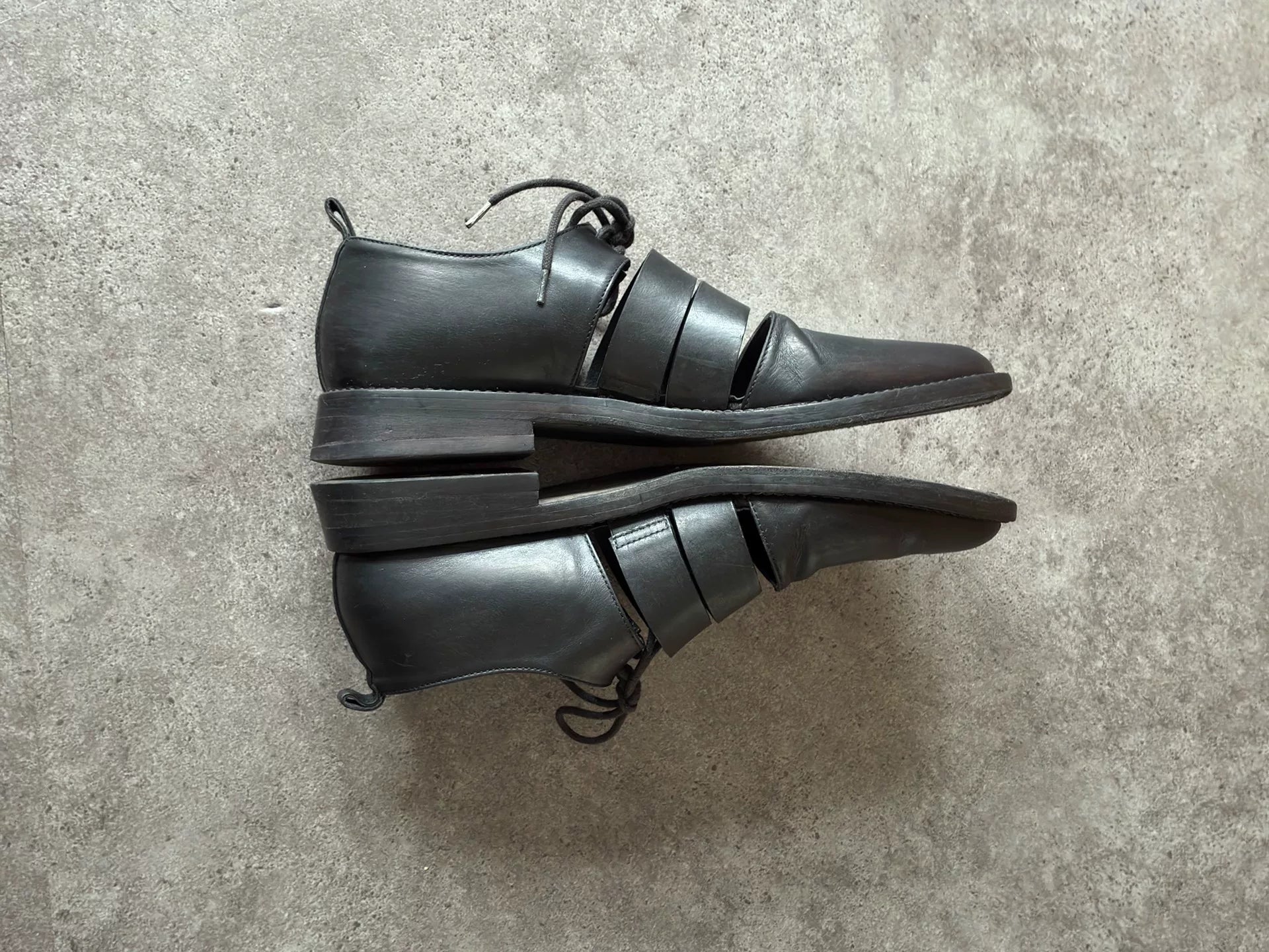 Ann Demeulemeester Pointed-Toe Derby Shoes