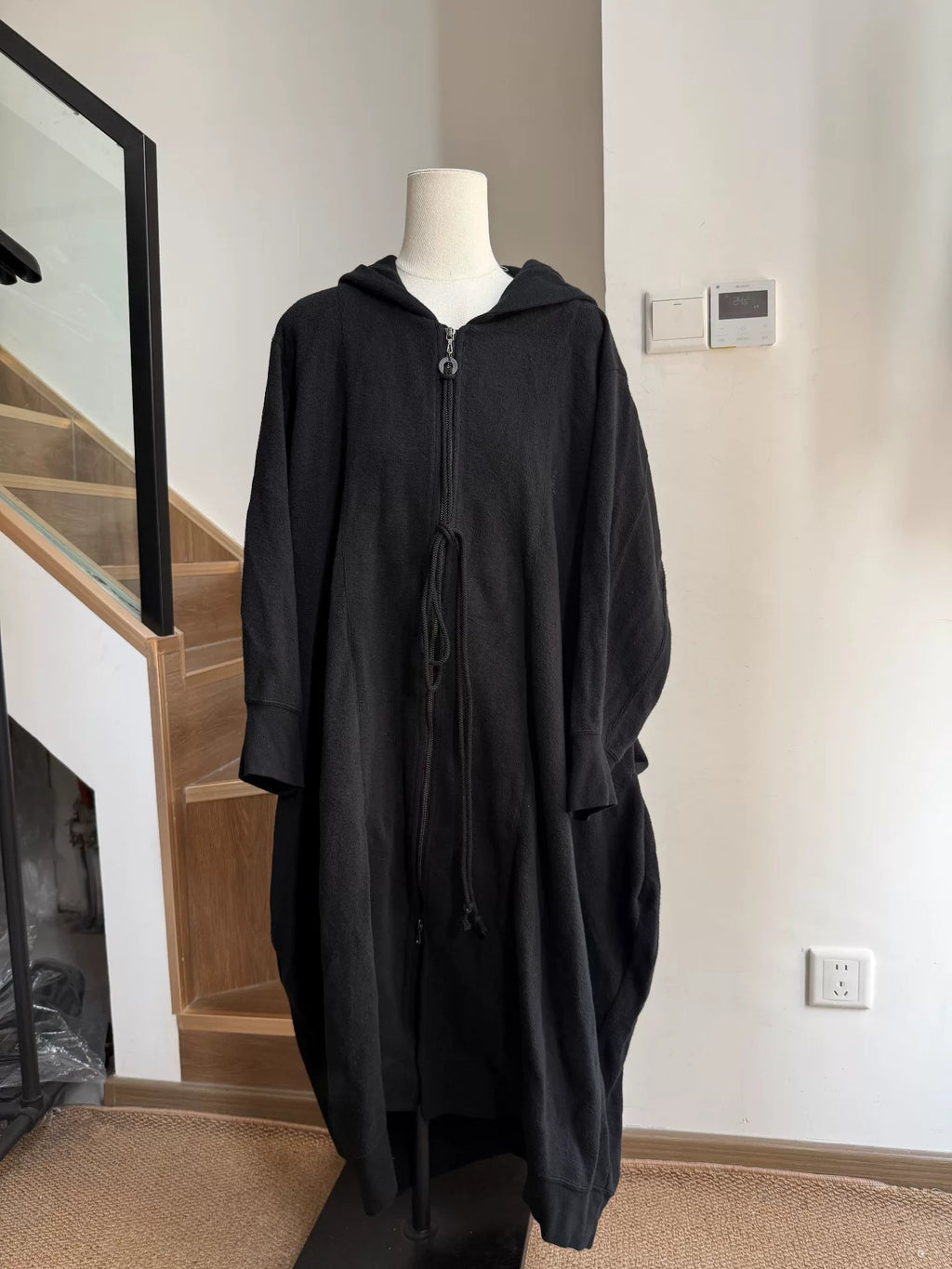 Julius AW20 Dark Vanguard Long Hooded Coat