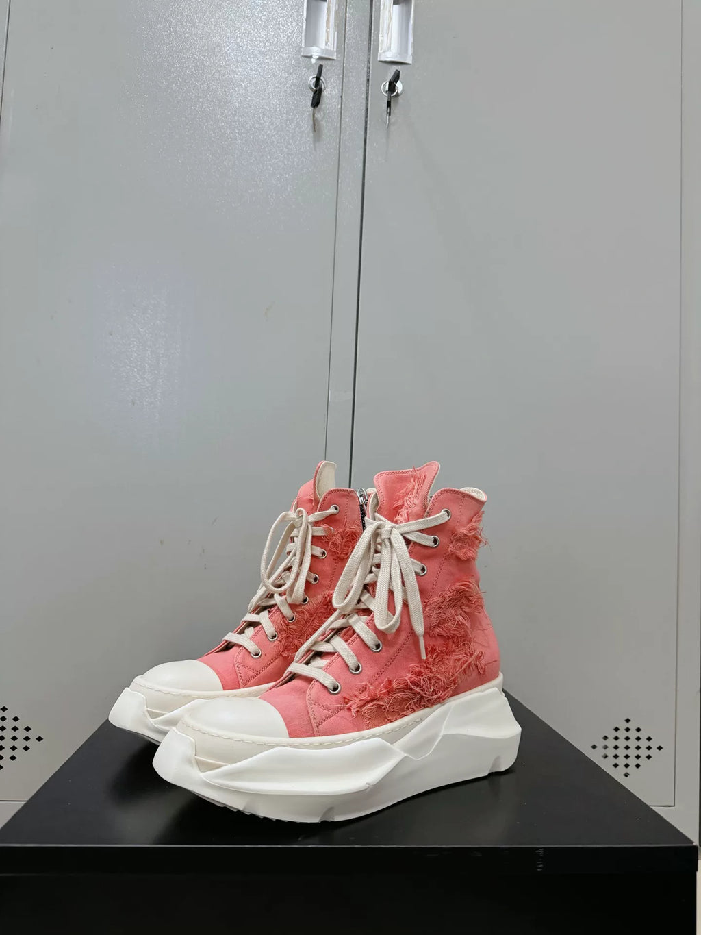 Rick Owens Dirty Pink Tank Sole Large Converse Sneakers