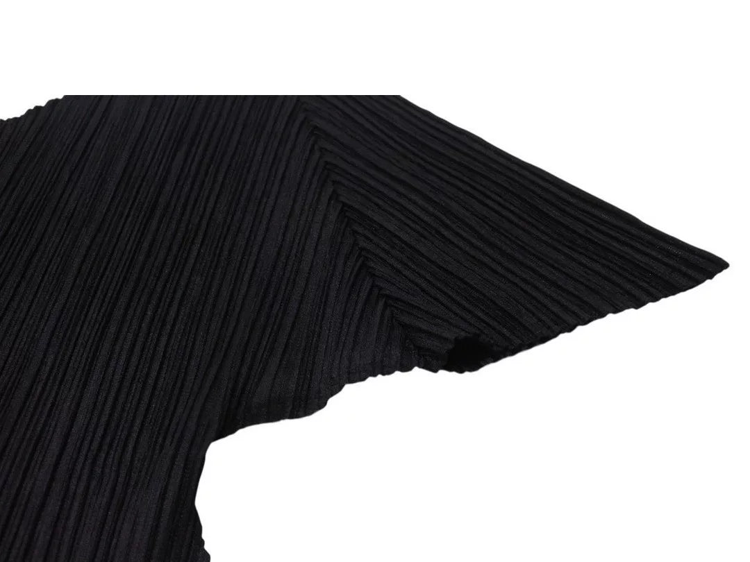 Issey Miyake Demon Horn Deformed Top