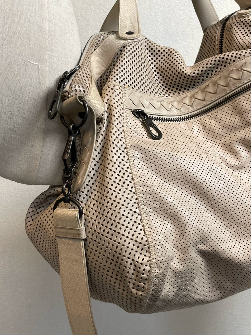 Bottega Veneta | BV Intrecciato Mesh Leather Travel Bag
