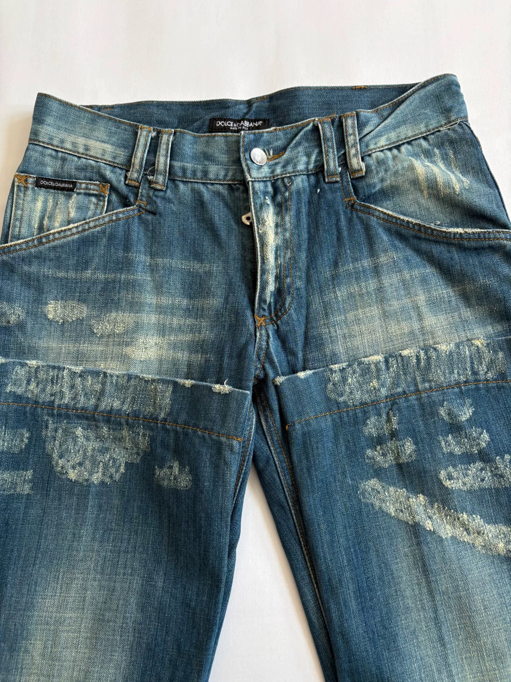 DG patch jeans Dolce&Gabbana vintage pre-owned distressed washed-out ripped patch jeans