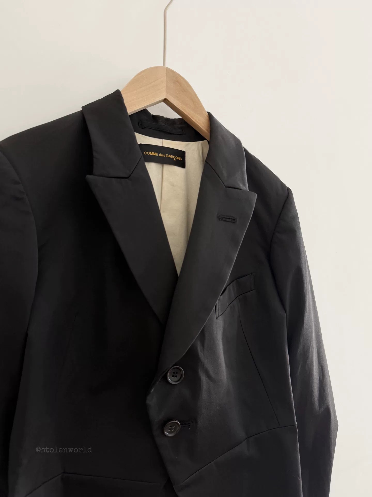 Comme Des Garcons Bent Sleeve Suit Jacket - Devines