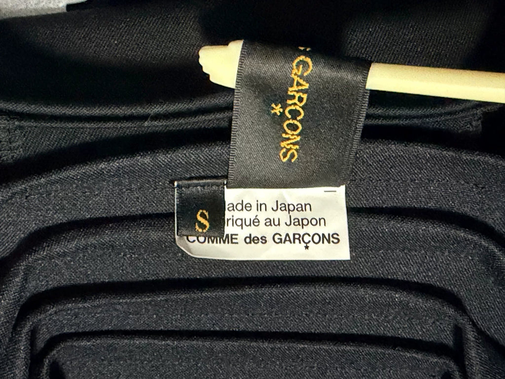 Comme des Garçons Rei Kawakubo 2021 Spring/Summer Rose Folded Top