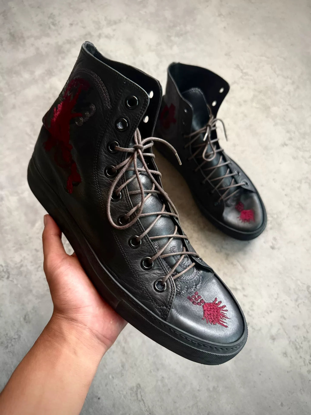Gucci Tom Ford 01SS Dragon Embroidered High-Top Sneakers