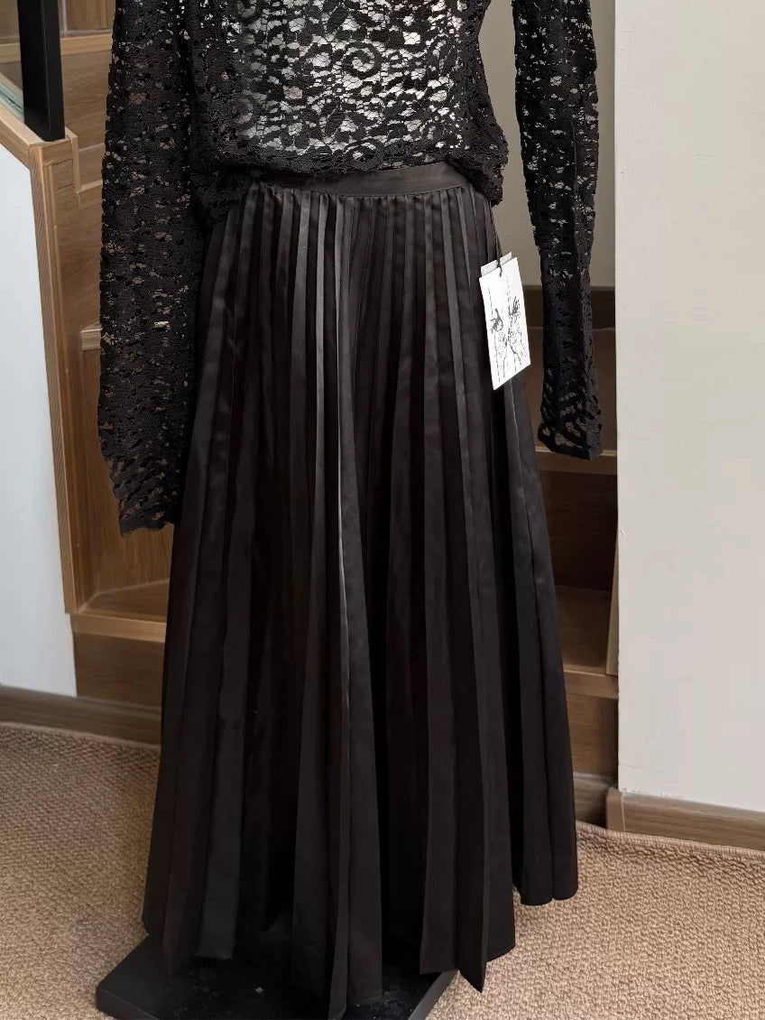 JUNYA WATANABE Black Pleated Skirt