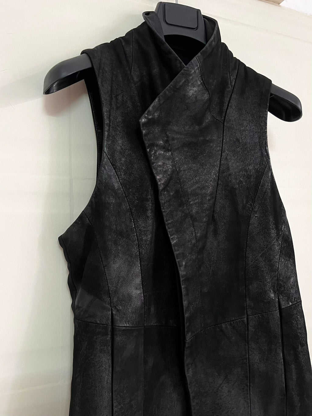 Julius_7 Distressed Lamb Leather Vest