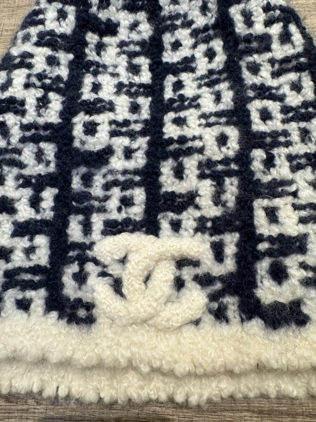 Chanel White Tweed Cashmere Beanie