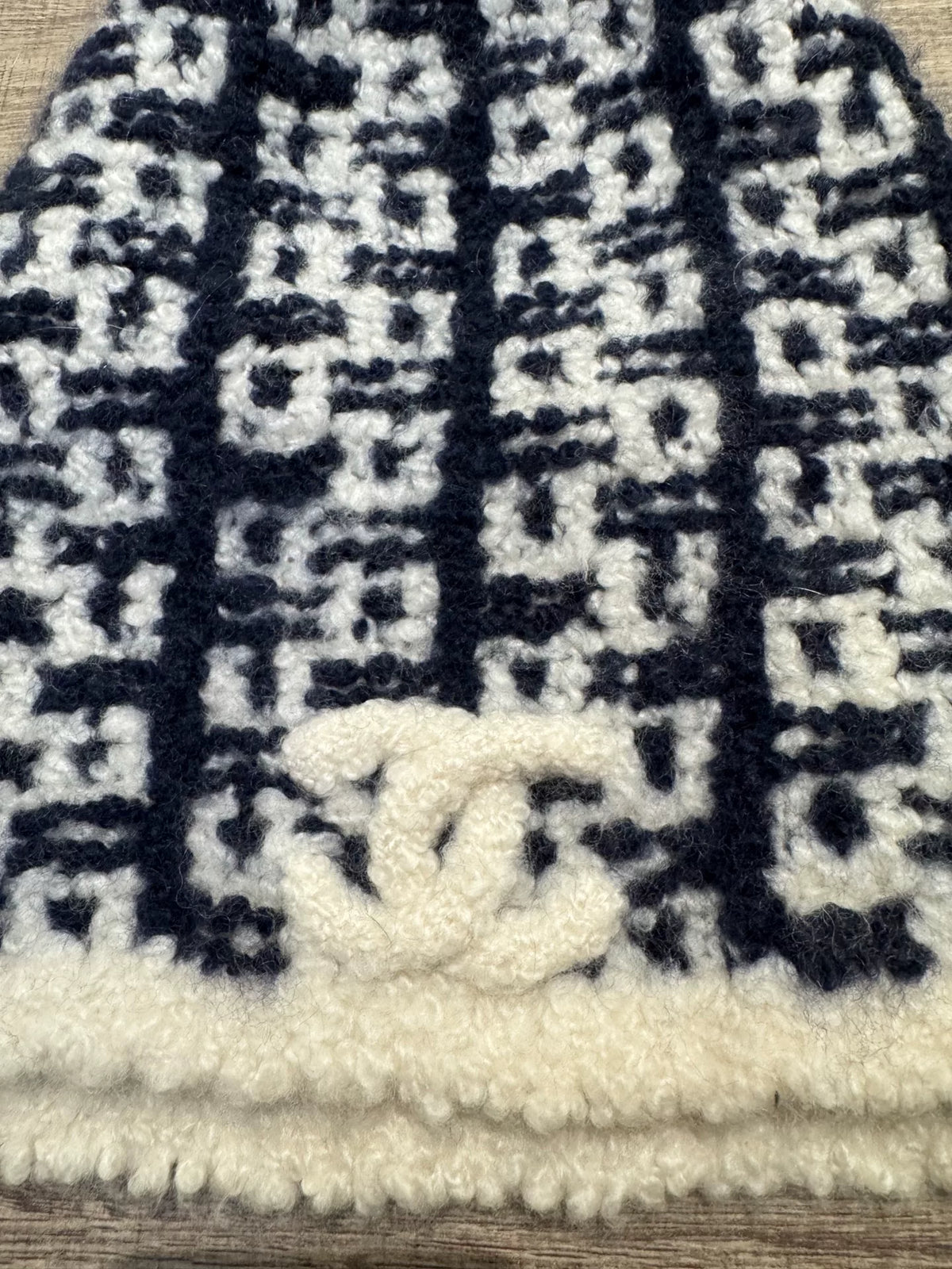 Chanel White Tweed Cashmere Beanie