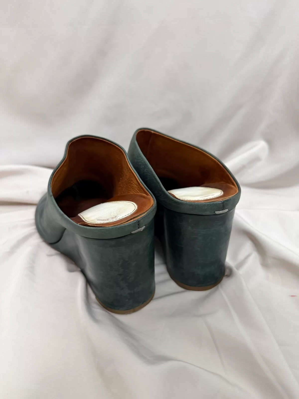 Maison Martin Margiela toe-split slippers