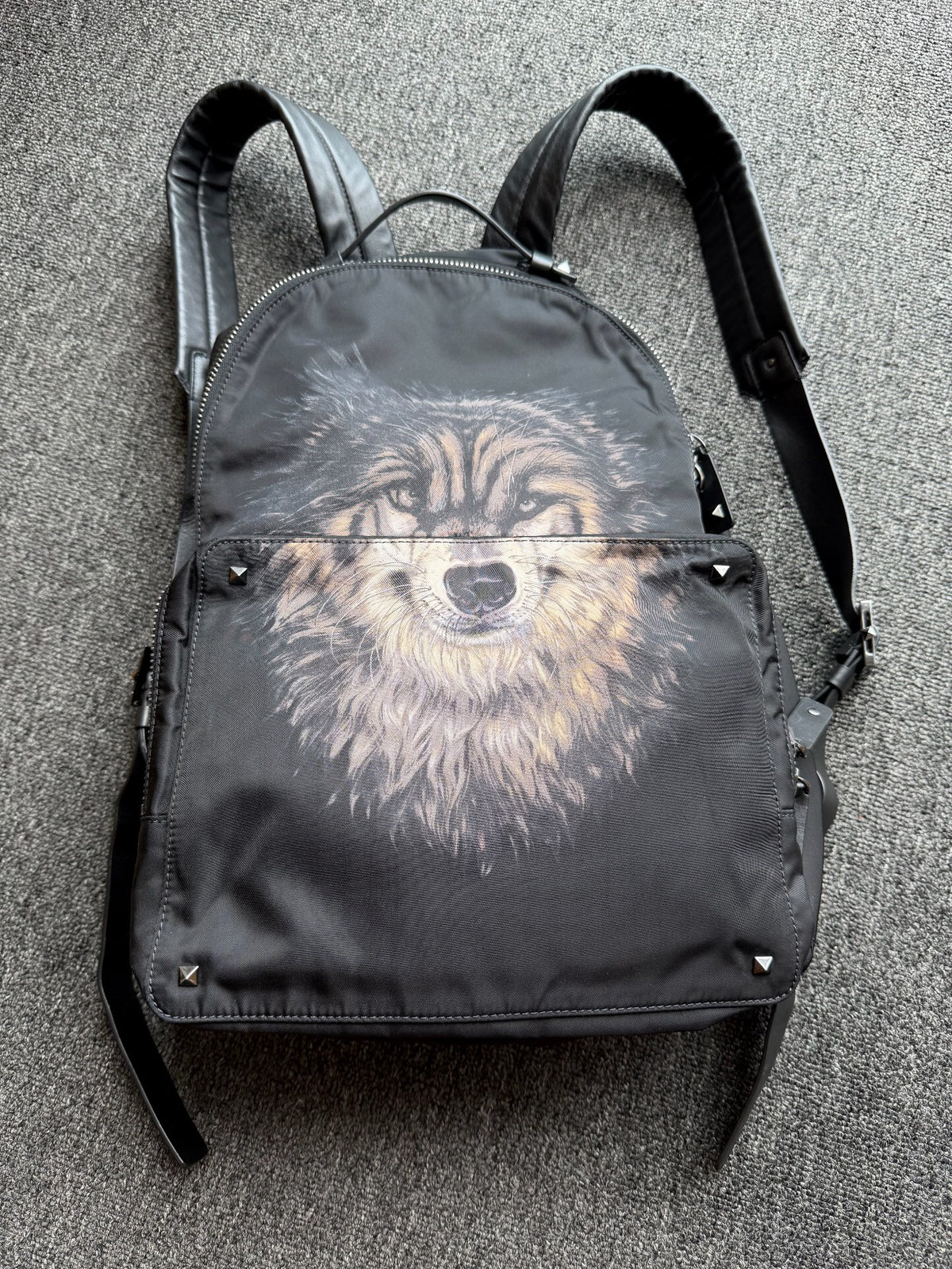 Valentino 15SS Garavani Wolf Backpack