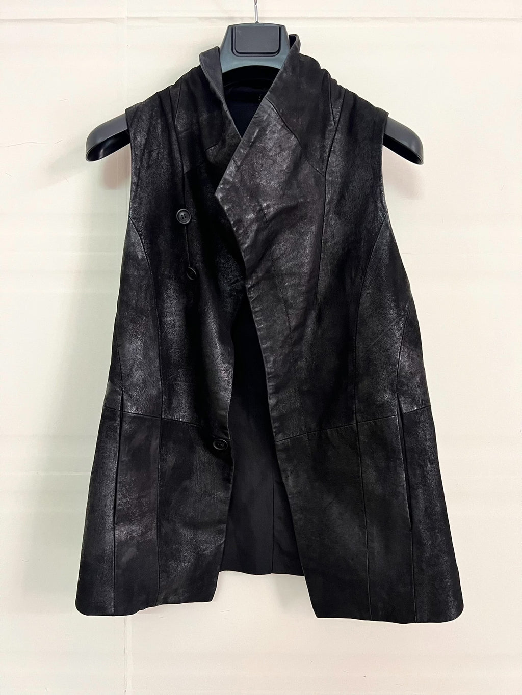 Julius_7 Distressed Lamb Leather Vest