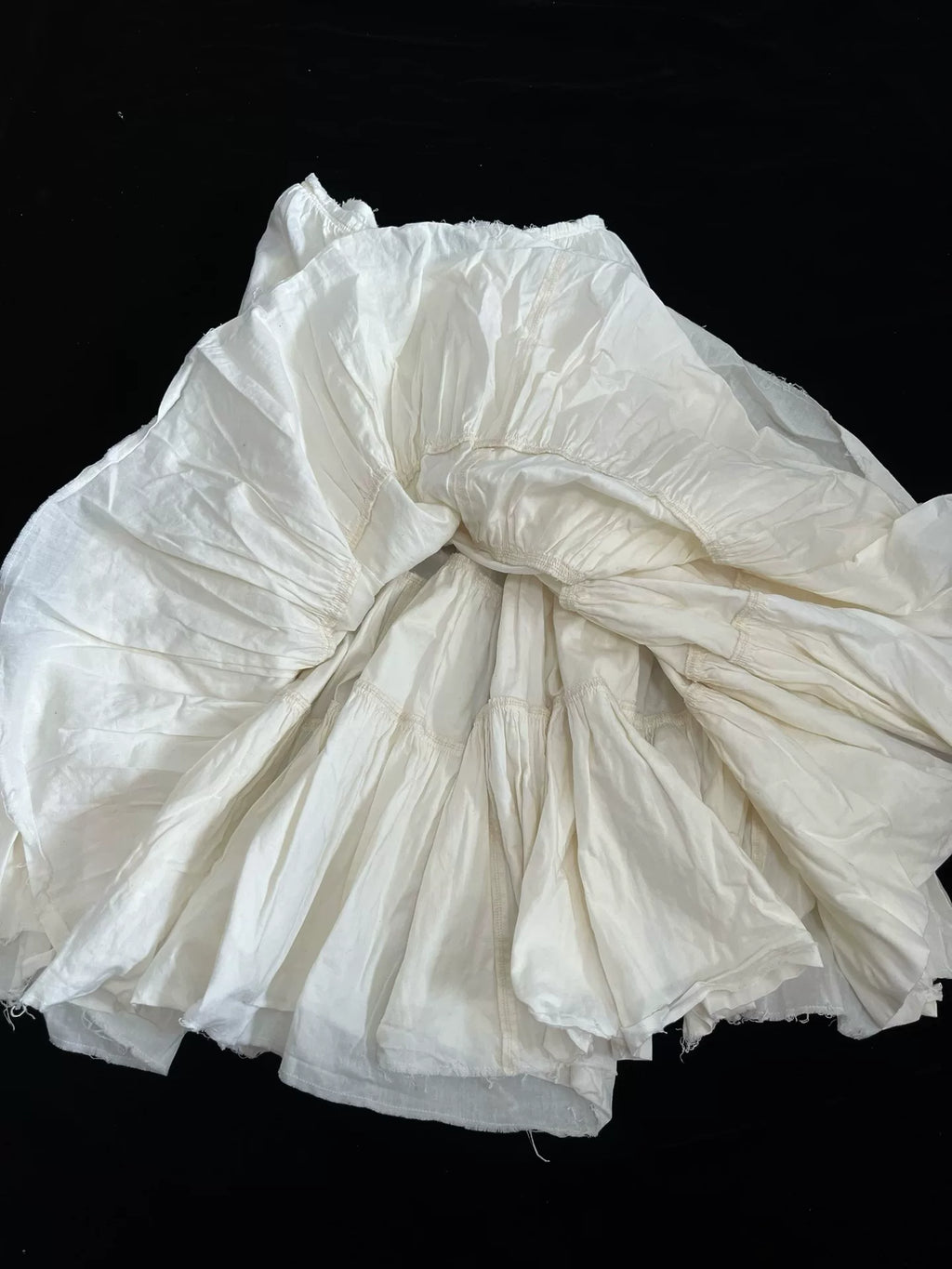 Comme des Garçons Rei Kawakubo 2006 Spring/Summer White Puff Skirt Mini Skirt
