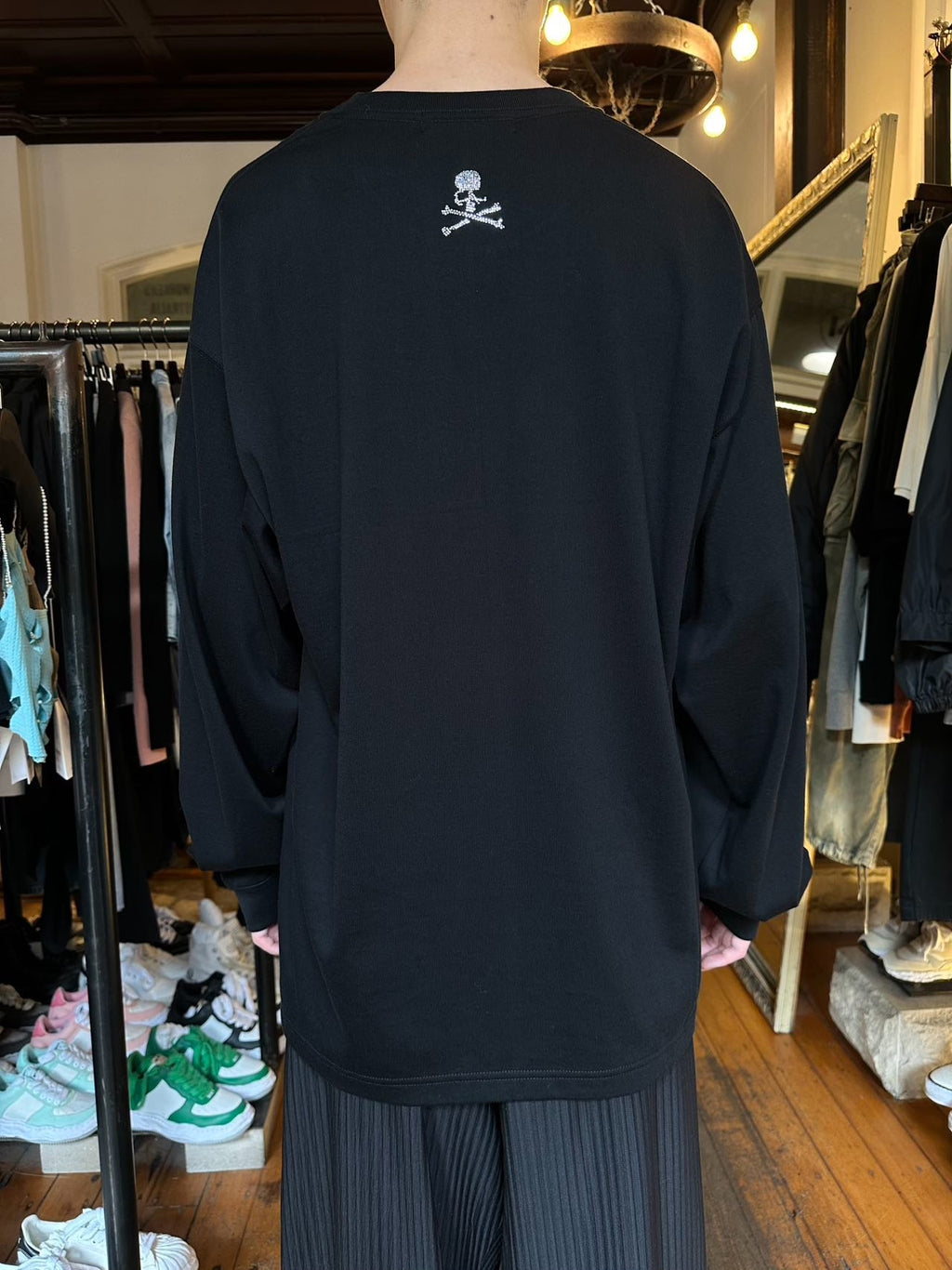 Mastermind World FW25 DAYDREAM Black Swarovski Crystal Skull Loopwheel Cotton Long Sleeve Tee