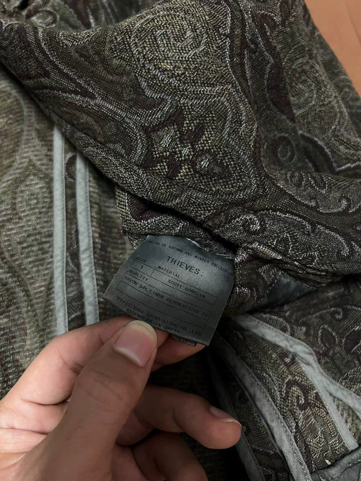 Julius Vintage FW05 Distressed Lapel Flower of Life Jacquard Reversible Blazer