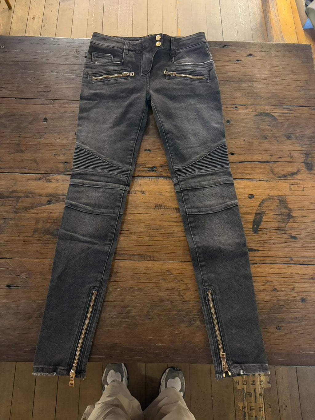 Balmain FW15 Sizs40 Dark Grey Black Gold Button Slim Fit Denim Jeans