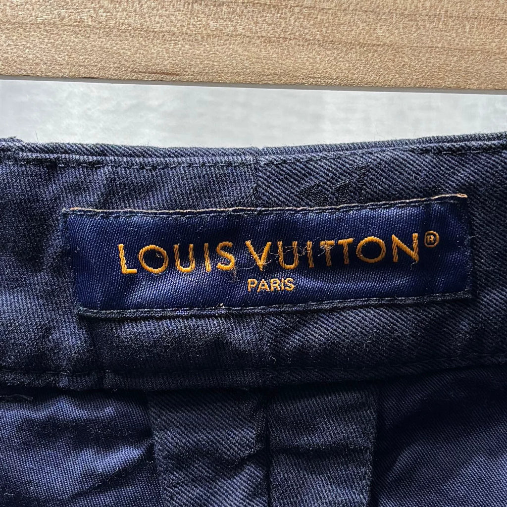 Louis Vuitton Casual All-Over Logo Print Embroidered Leather Patch Zip Straight-Leg Navy Shorts