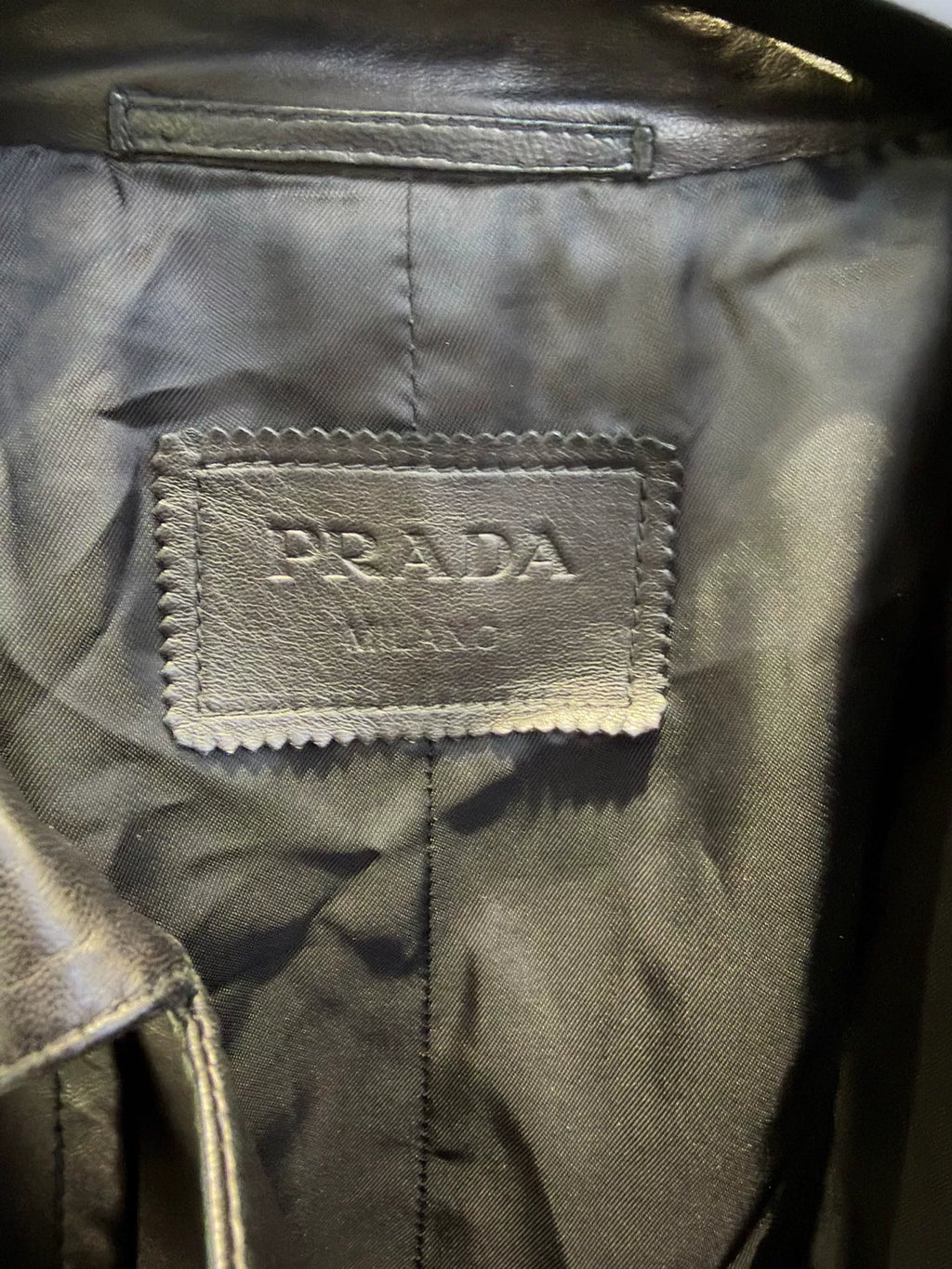 Prada Black Xiao Uang Pi W Lambskin Trench Coat