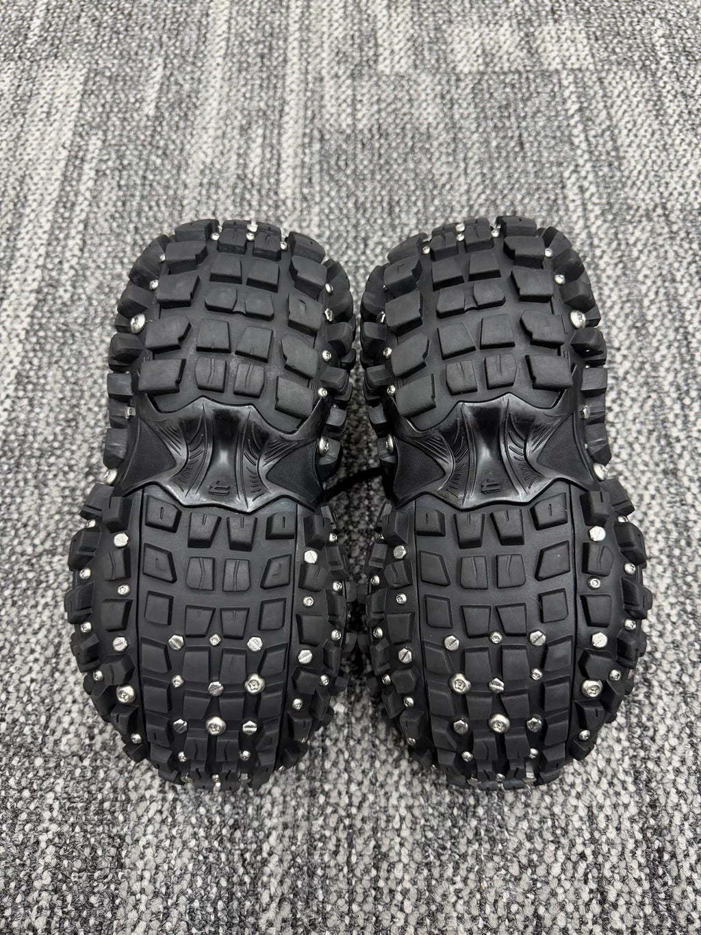 Balenciaga Bouncer Screw Bolt Tire