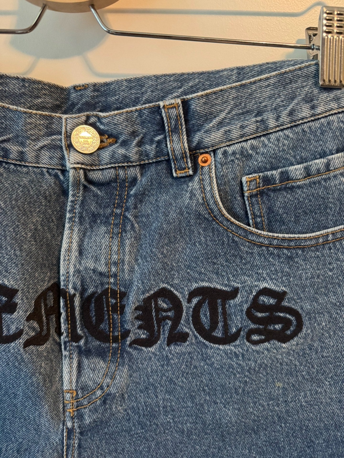 Vetements Embroidered SHorts