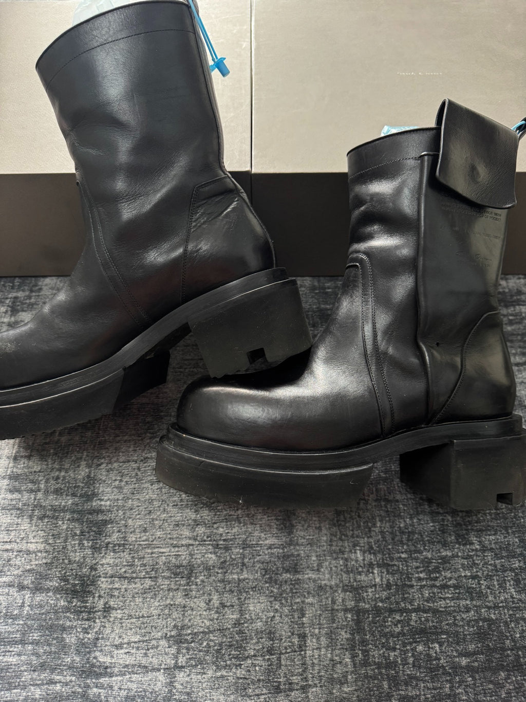 Rick Owens Shorts Bogun Chelsea Pocket Boots