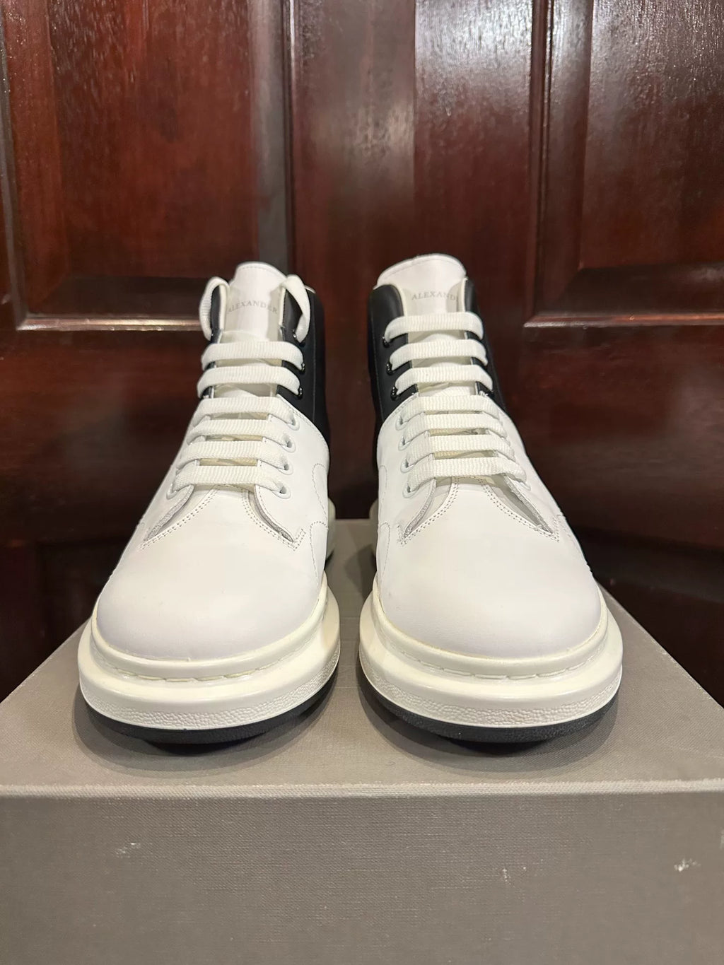 Alexander McQueen Black Heel Low-Top White Sneakers