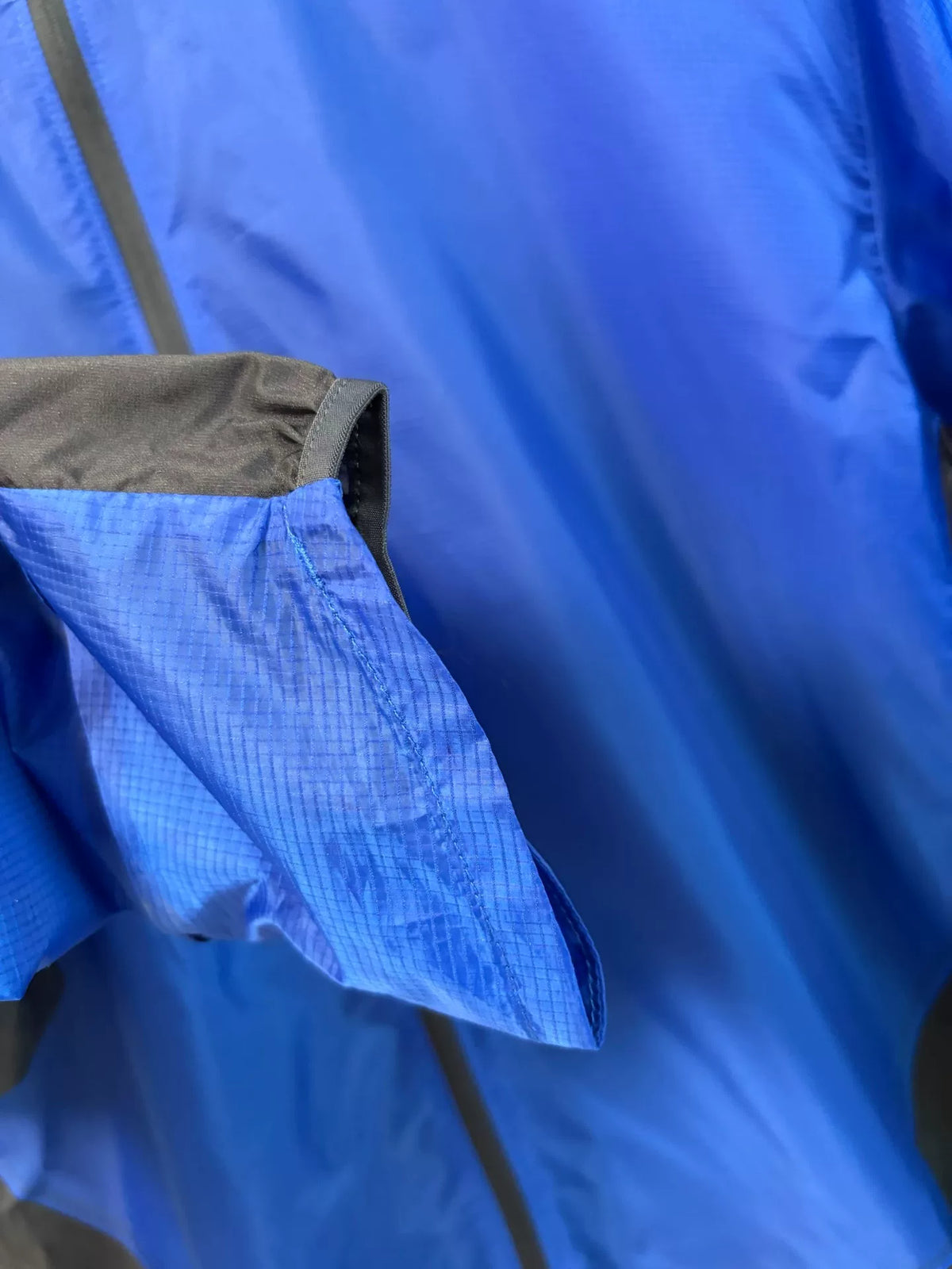Arc'teryx Norvan Windshell Hoody Blue Black Polyester Jacket