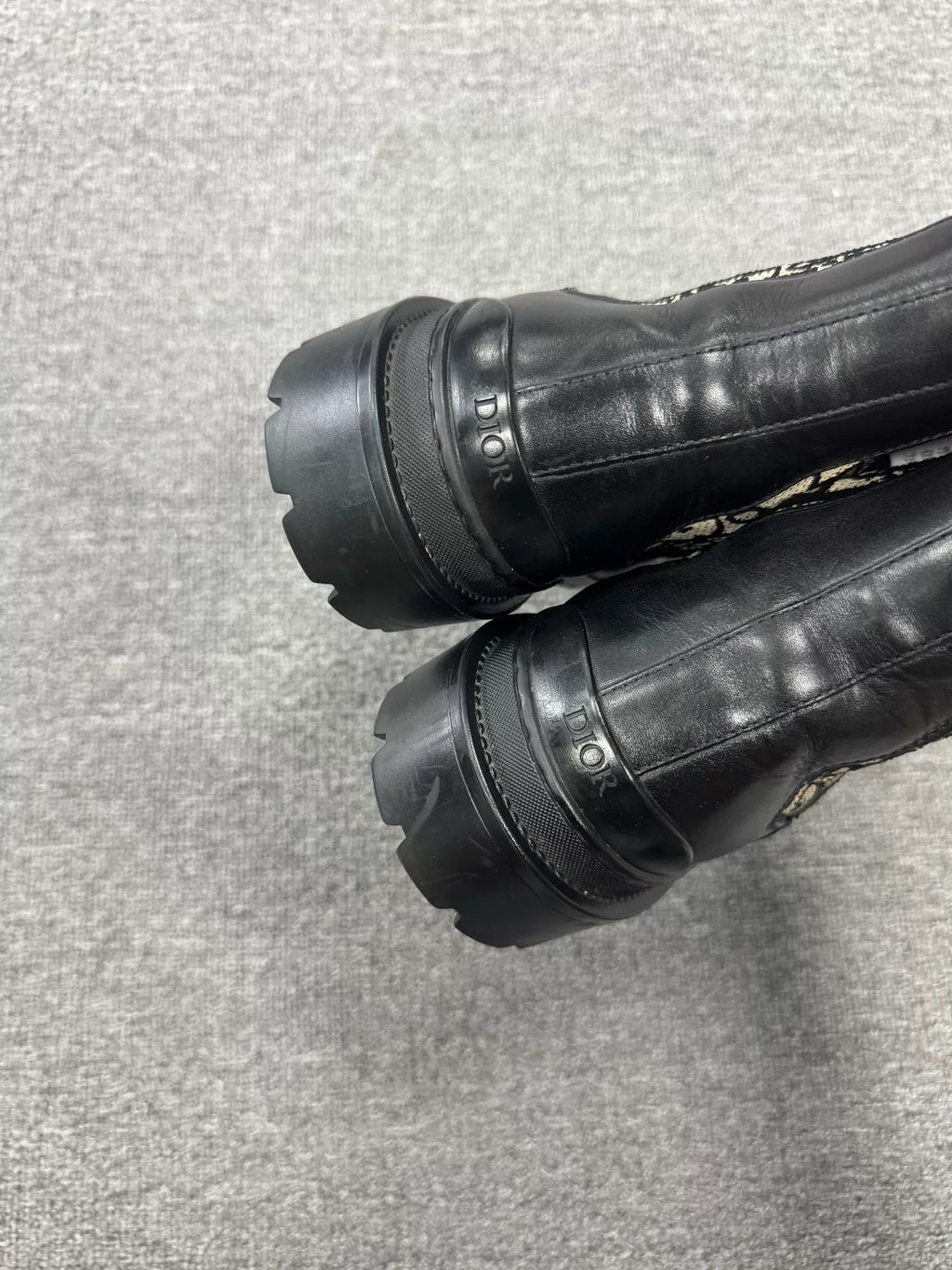 Dior Explorer Chelsea Boots