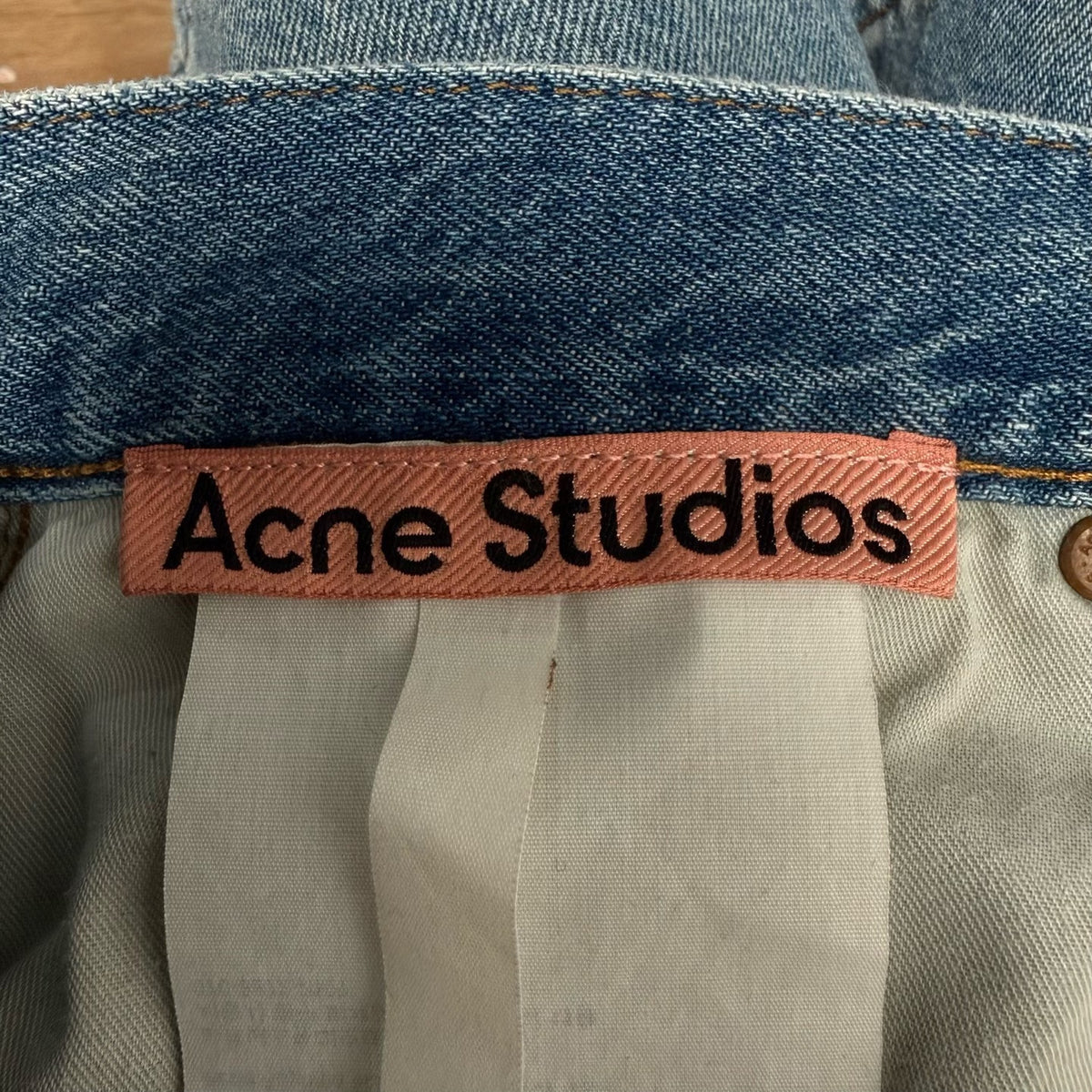 Acne Studios Mud Dyed Distressed 2021m Penicilin Jeans
