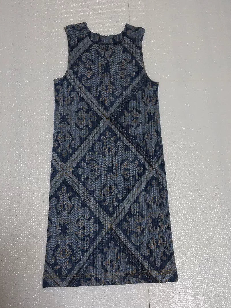 Issey Miyake PP Vintage Totem Pleated Dress