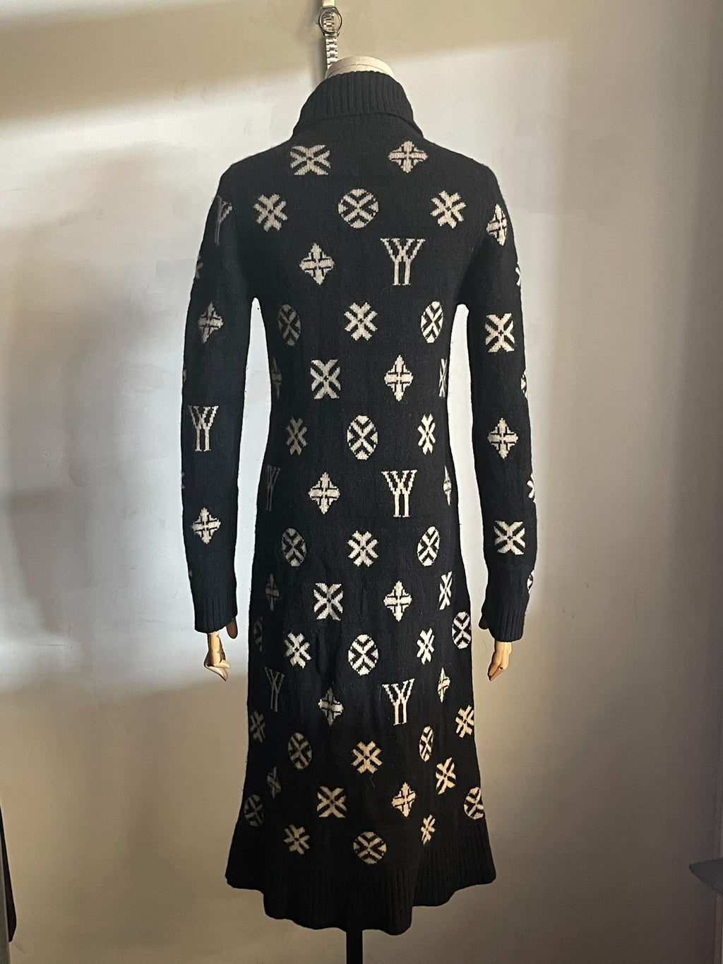 Yohji Yamamoto 07fw Louis Vuitton parody sweater