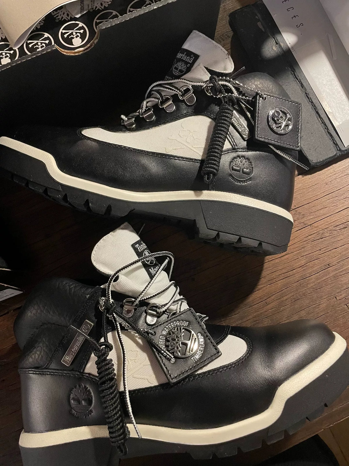 mastermind Japan × TIMBERLAND Field Nubuck Boots