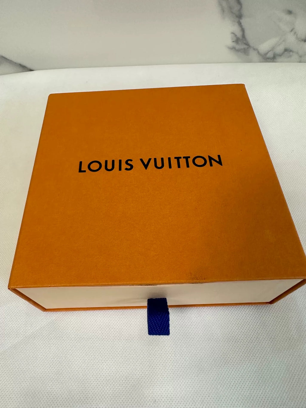 Louis Vuitton Grey Embossed Leather Belt