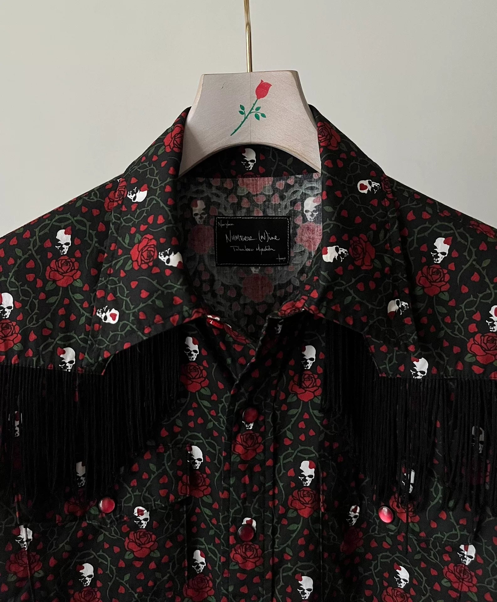 Number (N)ine 06SS Skull Rose sleeveless shirt