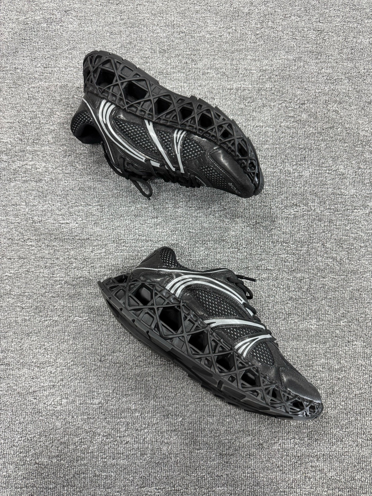 Dior Diorb35 Sneakers